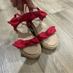 GAP Kid Red Bow Sandals